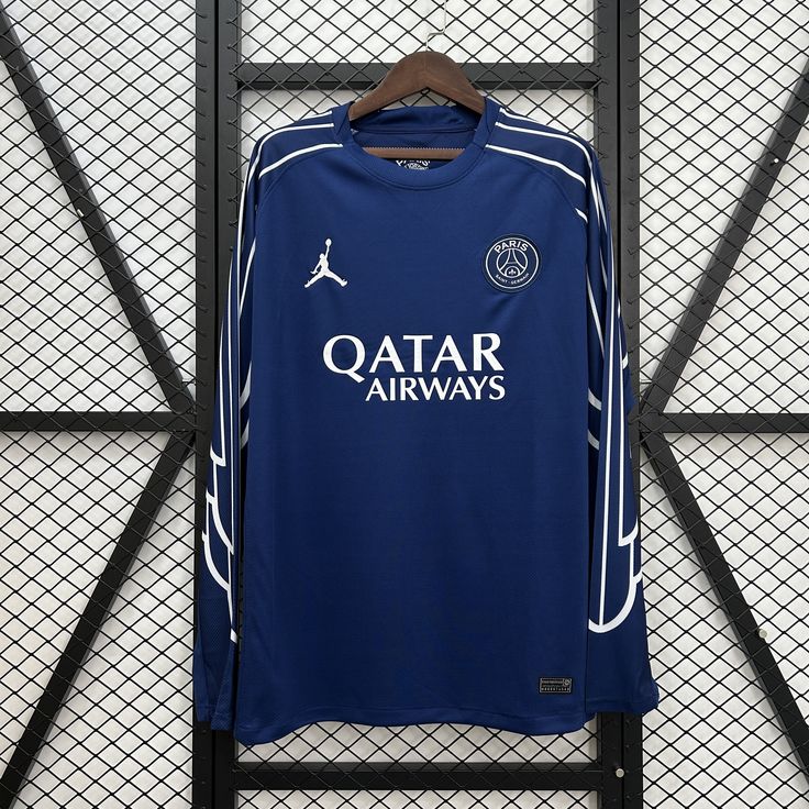 Maillot PSG Jordan Manche Longue – Quatrième Édition 2024/25