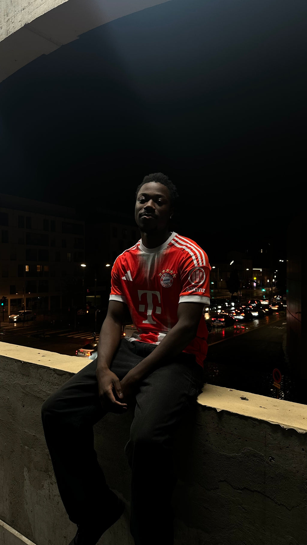 Maillot Bayern Munich Domicile 2025/26 – Adidas Officiel