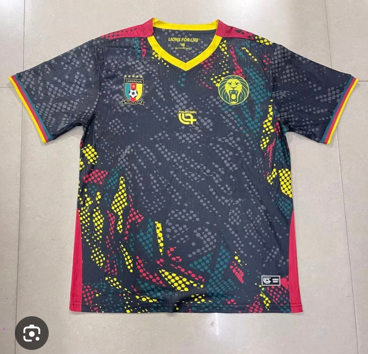 Maillot de Football Cameroun – Édition Noire Lions Indomptables