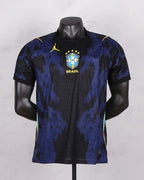 Maillot Brésil Extérieur Noir & Bleu – 2026