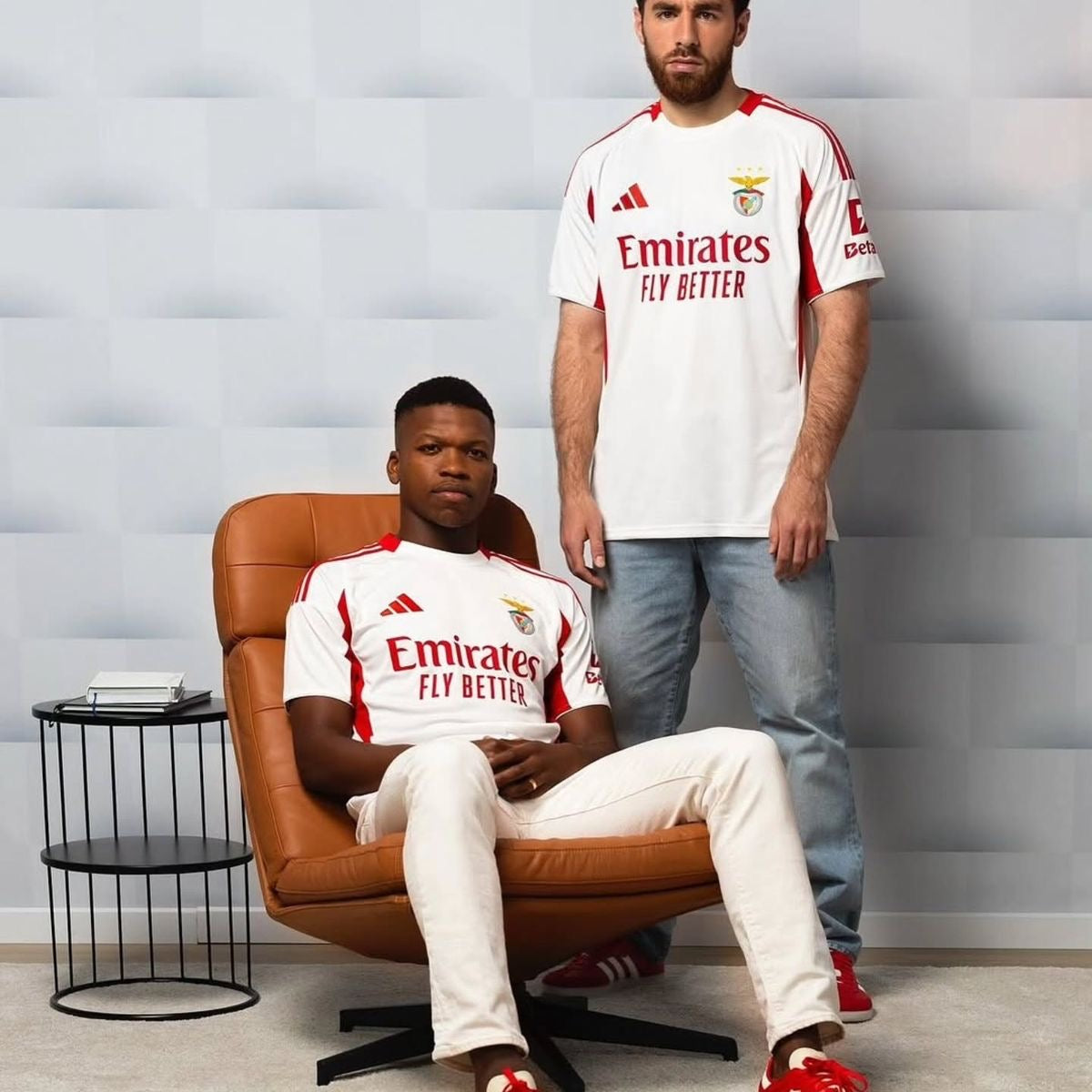 Maillot Benfica Extérieur – Blanc & Rouge – Saison Football