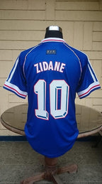 Maillot de football rétro France 1998 – N°10 (Zidane) – Neuf avec étiquettes