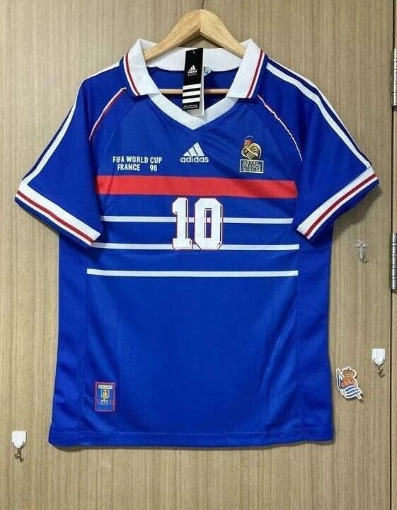 Maillot de football rétro France 1998 – N°10 (Zidane) – Neuf avec étiquettes
