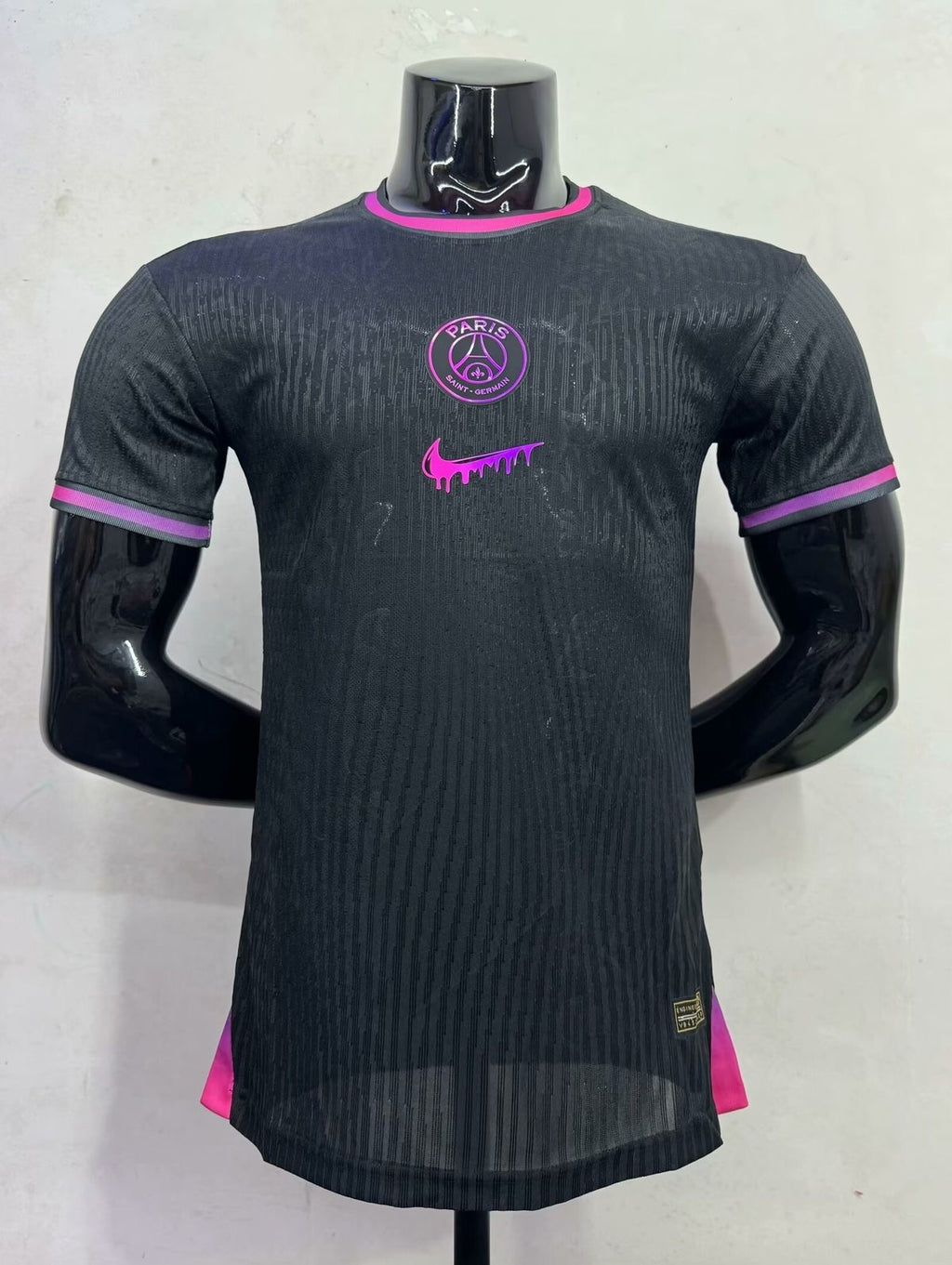 Maillot PSG Noir & Rose – Édition Spéciale Premium