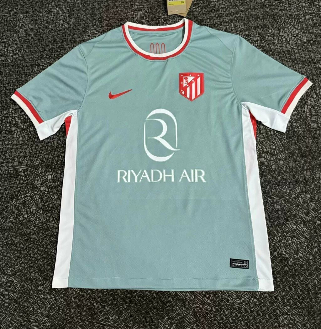 Maillot Atlético de Madrid – Extérieur / Third – Saison récente
