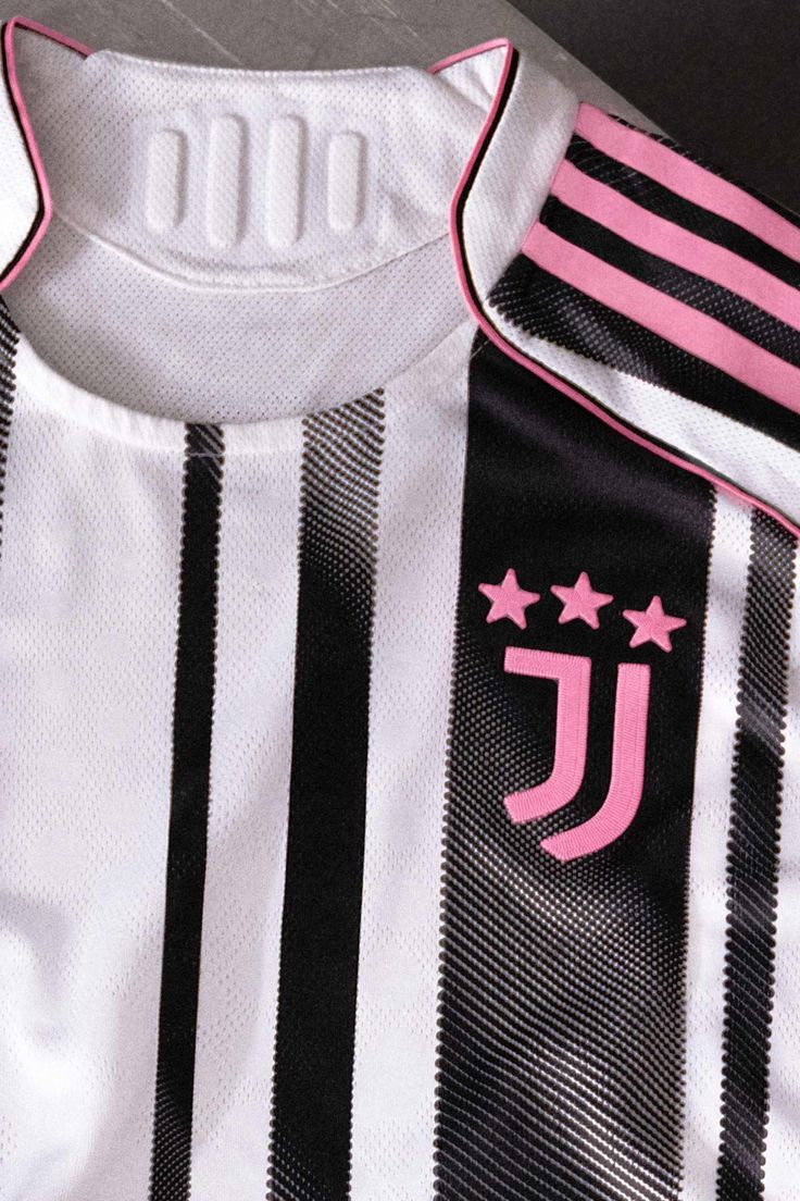 Maillot Juventus 2025/26 Domicile – Adidas Officiel