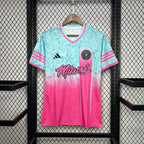 Maillot Inter Miami – Édition Spéciale Rose &amp; Bleu