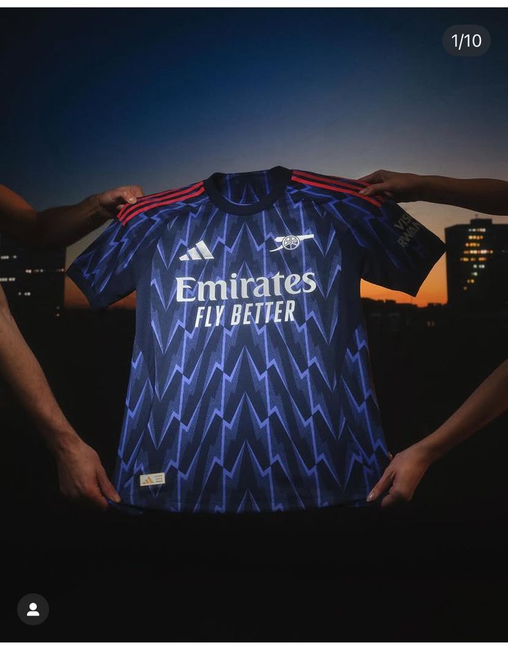 Maillot Extérieur Arsenal 2025/26 – Adidas