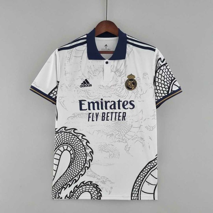 Maillot Real Madrid Édition Spéciale Dragon – Adidas