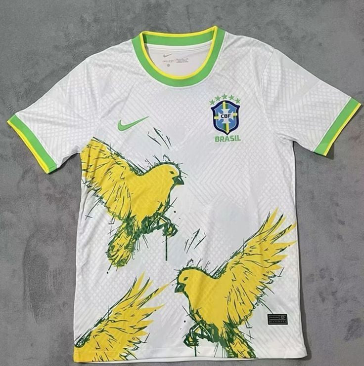Maillot Brésil Édition Spéciale – Blanc Perroquet 2024